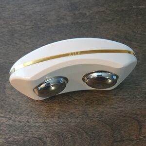 ZIIP GX microcurrent device